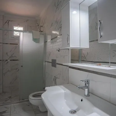Fethiye Ölüdeniz'de Müstakil Havuzlu Doğa İçinde Villa A2 * Ölüdeniz